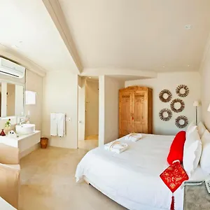 4* Maison d'hôtes Rouge On Rose Boutique